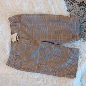 TRIGELLE SZ 10 BERMUDA WOMENS GOLF SHORTS